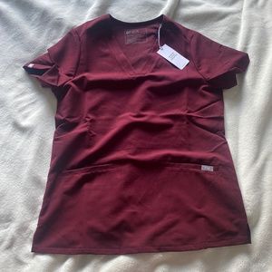 Brand new FIGS scrub top
